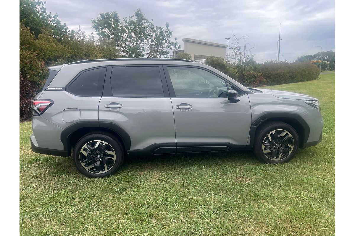 2025 Subaru Forester Touring S6