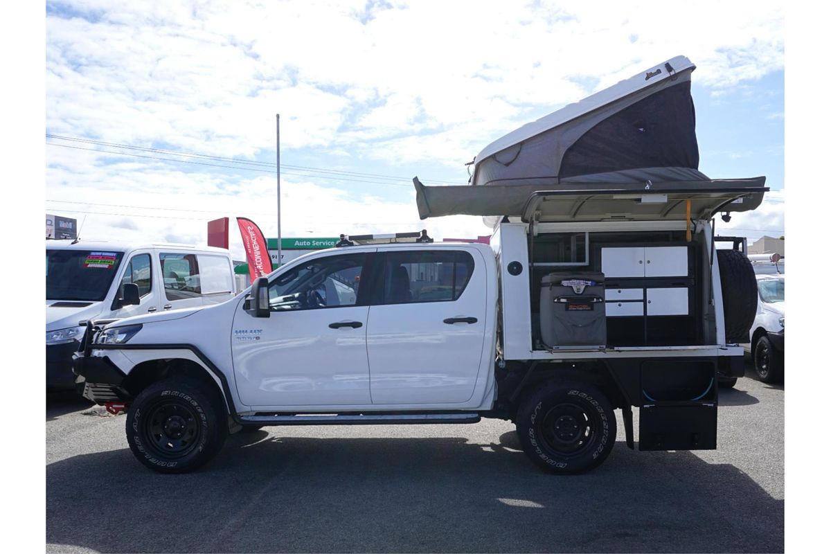 2021 Toyota Hilux SR GUN126R 4X4