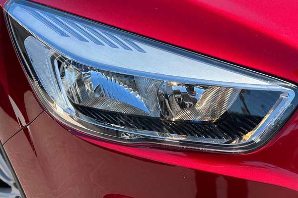 2019 Ford Escape Ambiente ZG thumb-1