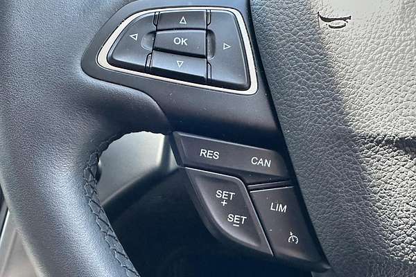 2019 Ford Escape Ambiente ZG thumb-21