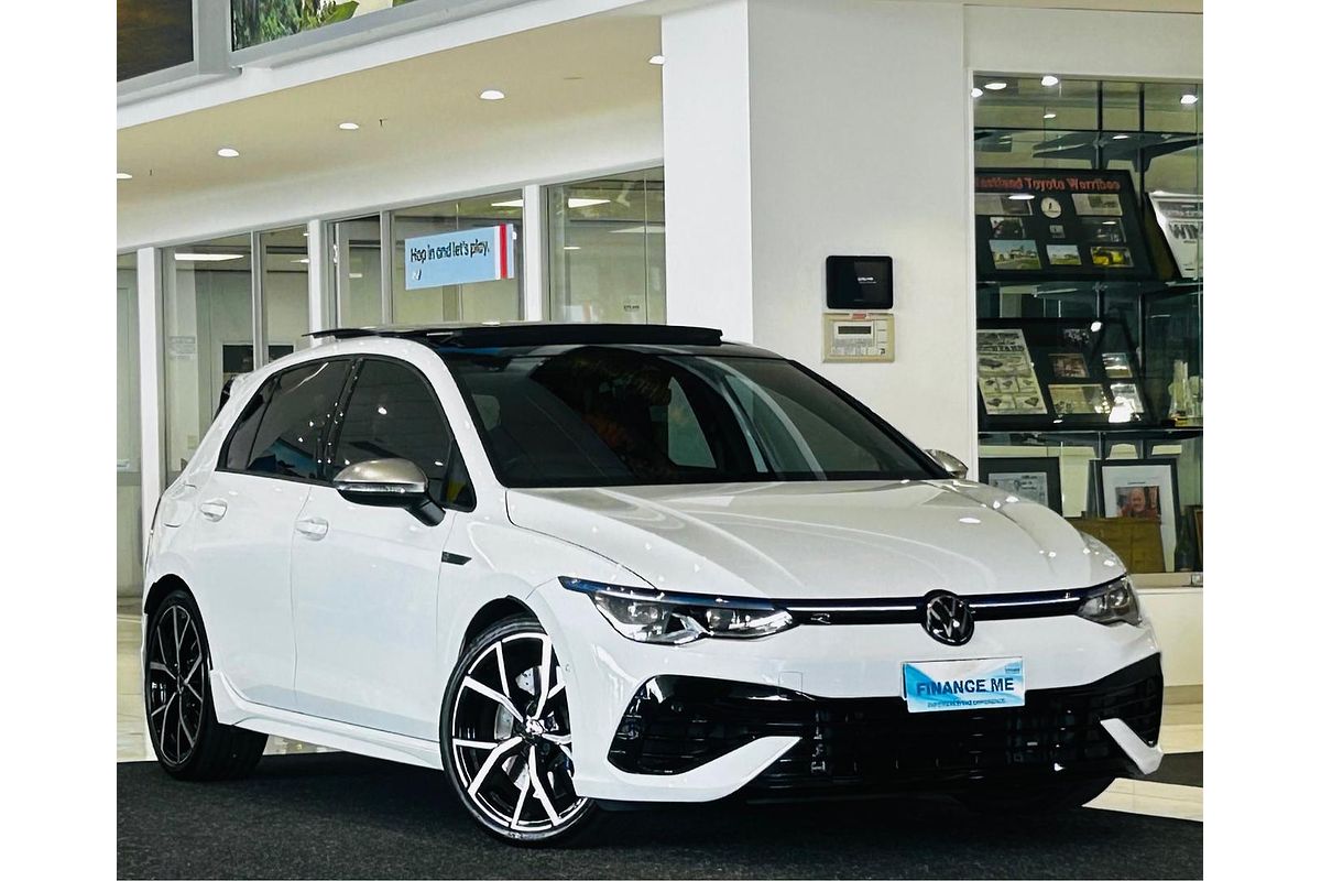 2024 Volkswagen Golf R 8