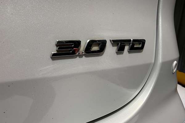 2023 Isuzu MU-X LS-T thumb-12