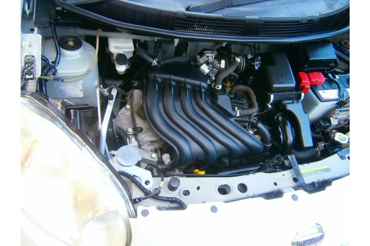 2011 Nissan Micra TI K13