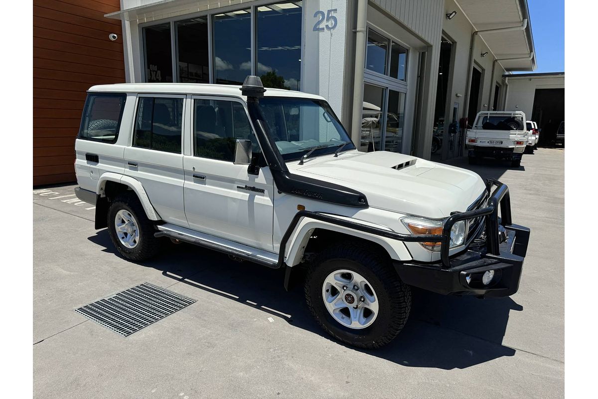 2018 Toyota Landcruiser GXL VDJ76R