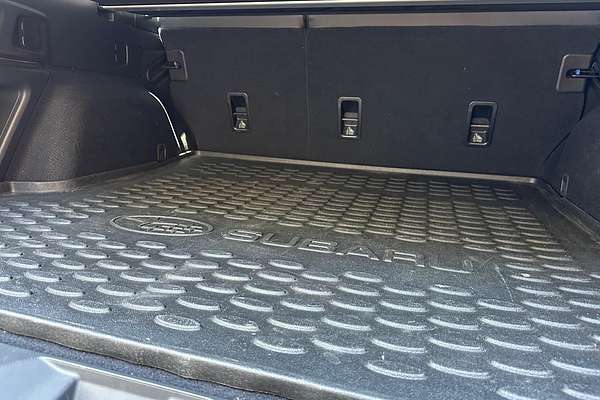 2024 Subaru Outback AWD Premium Special Edition 6GEN thumb-14