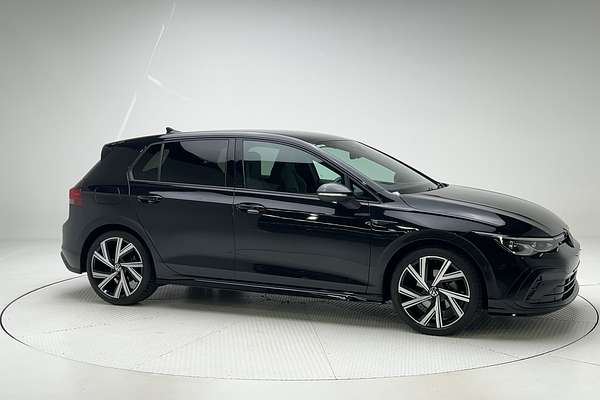 2023 Volkswagen Golf 110TSI R-Line 8 thumb-3