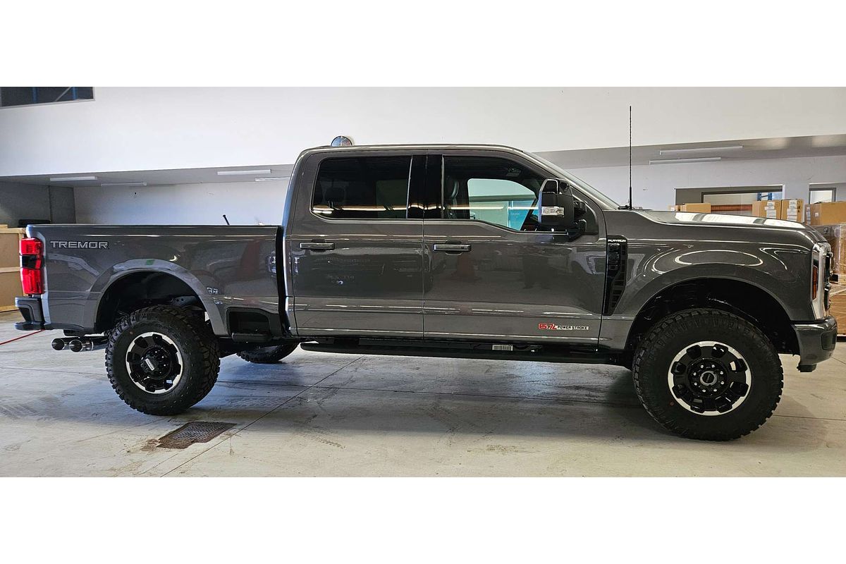 2026 Ford F350 PLATINUM MY26 4X4