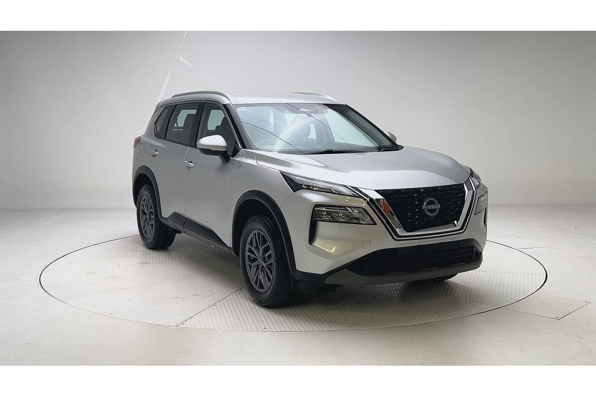 2024 Nissan X-TRAIL ST T33