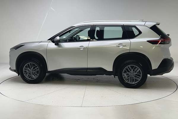 2024 Nissan X-TRAIL ST T33 thumb-4