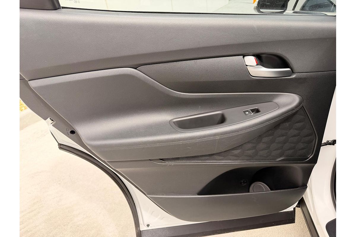 2023 Hyundai Santa Fe TM.V4