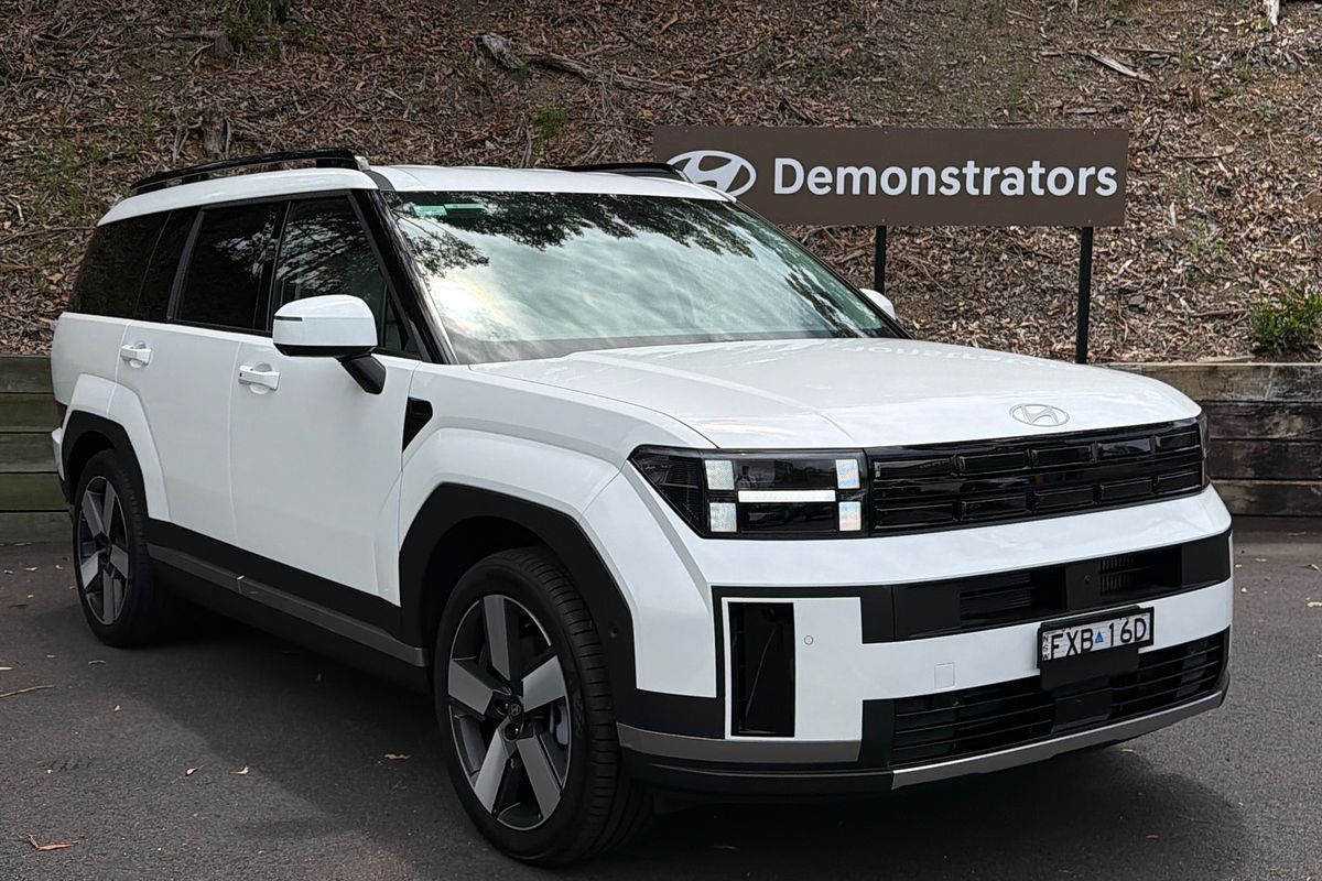 2025 Hyundai Santa Fe Hybrid Elite MX5.V1