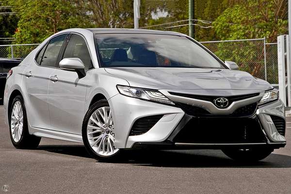 2019 Toyota Camry SL GSV70R thumb-0