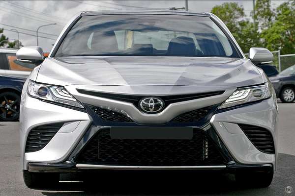 2019 Toyota Camry SL GSV70R thumb-1