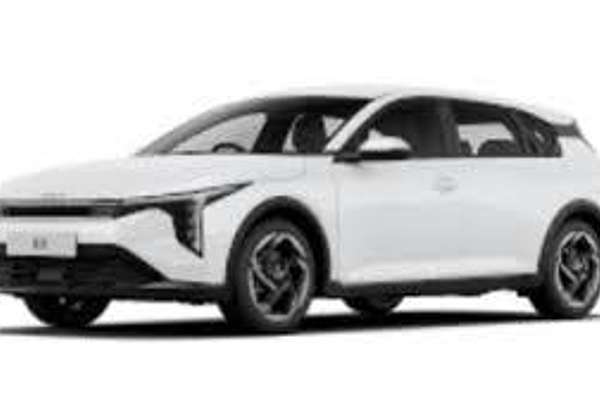 2025 Kia K4 Sport CL4m