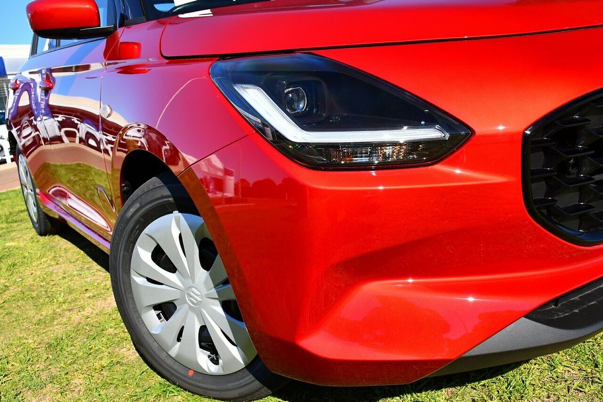 2025 Suzuki Swift Hybrid UZ