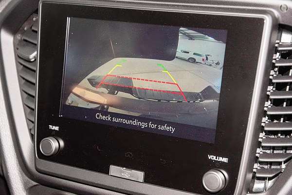 2025 Isuzu D-MAX SX 4X4 thumb-9