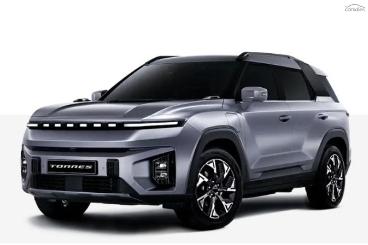 2025 KGM Torres EVX U100