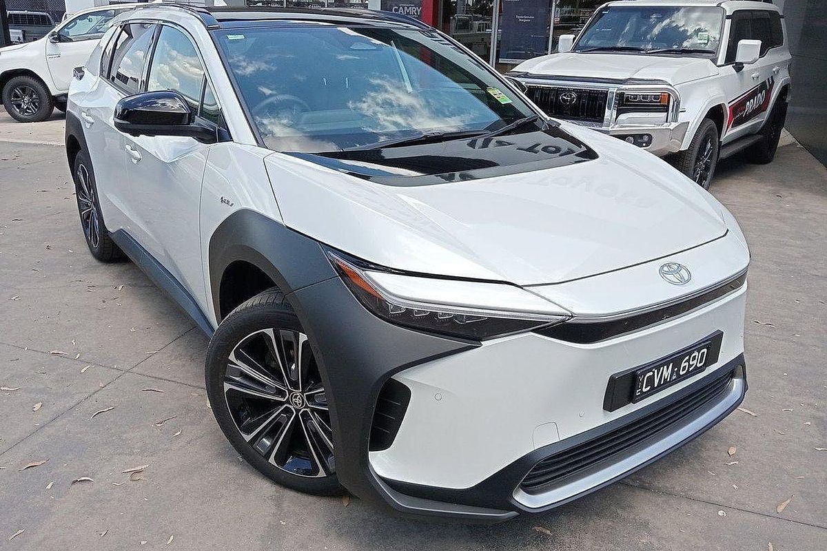 2023 Toyota bZ4X YEAM15R