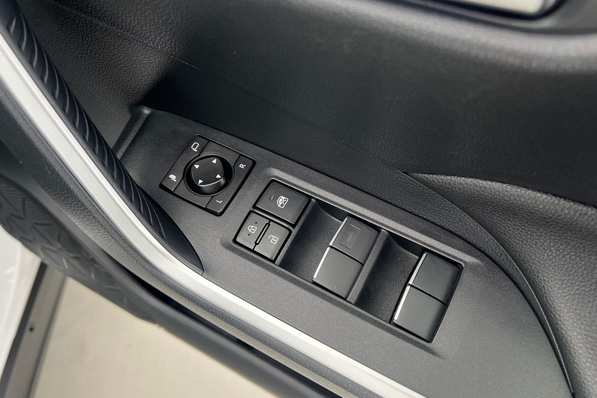 2021 Toyota RAV4 GXL MXAA52R