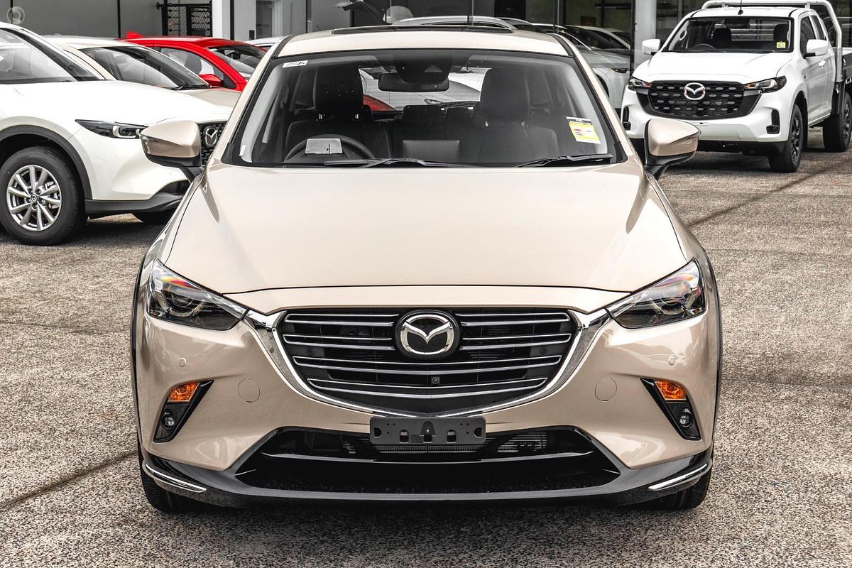 2025 Mazda CX-3 G20 Akari DK