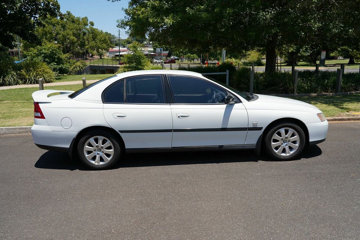 2004 Holden Commodore Executive VY II