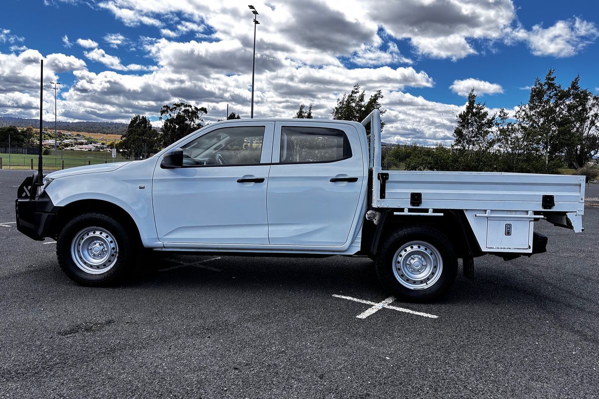 2023 Isuzu D-MAX SX 4X4
