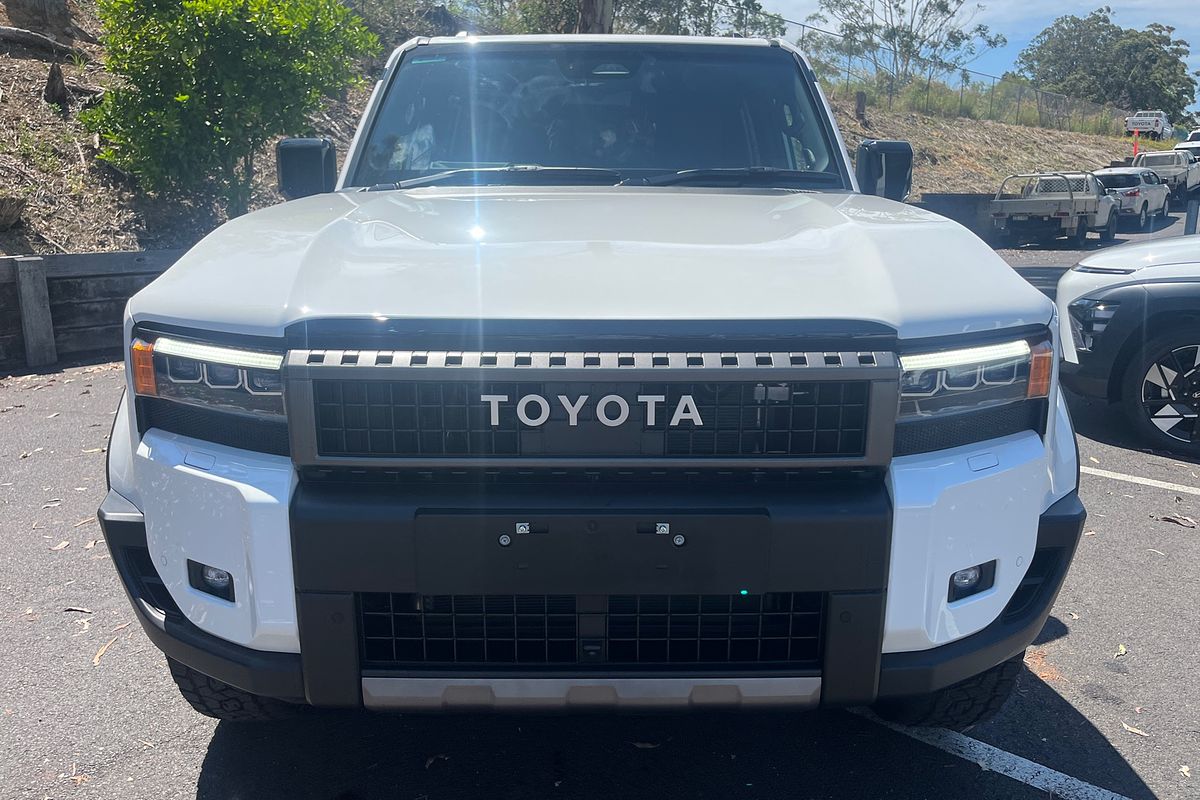 2025 Toyota Landcruiser Prado Altitude GDJ251R