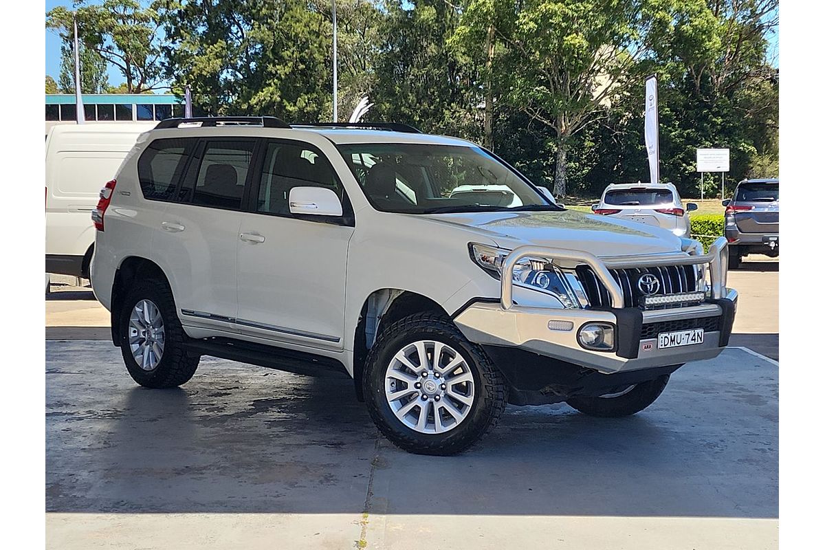 2017 Toyota Landcruiser Prado Altitude GDJ150R
