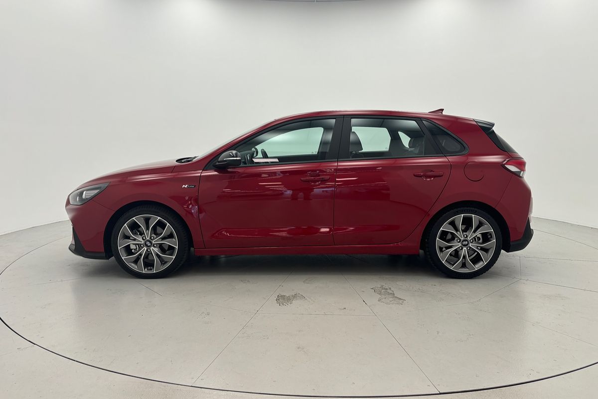 2020 HYUNDAI i30 N LINE 7 SP AUTO DUAL CLUTCH 4D HATCHBACK T4 2020 HYUNDAI i30 N LINE 7 SP AUTO DUAL CLUTCH 4D HATCHBACK T4