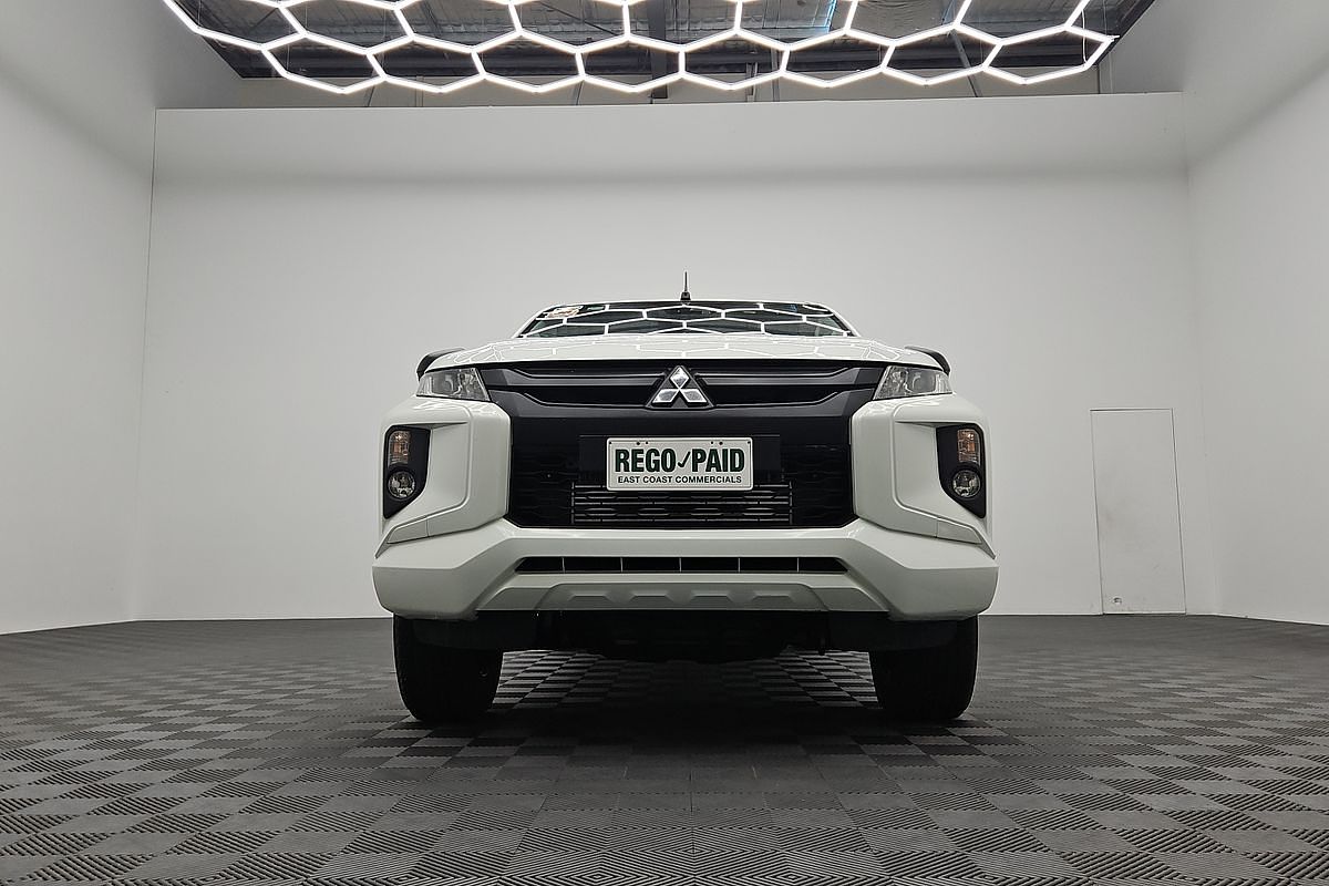 2022 Mitsubishi Triton GLX MR Rear Wheel Drive