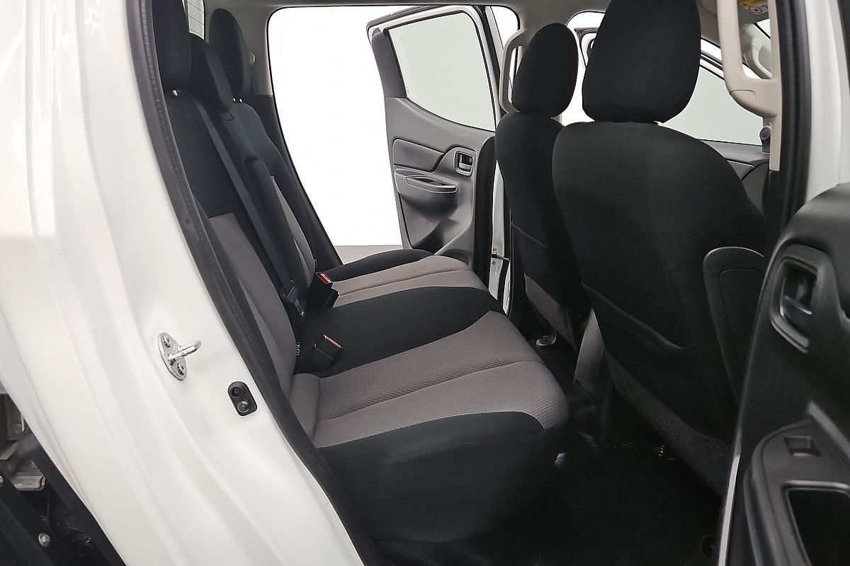 2022 Mitsubishi Triton GLX MR Rear Wheel Drive