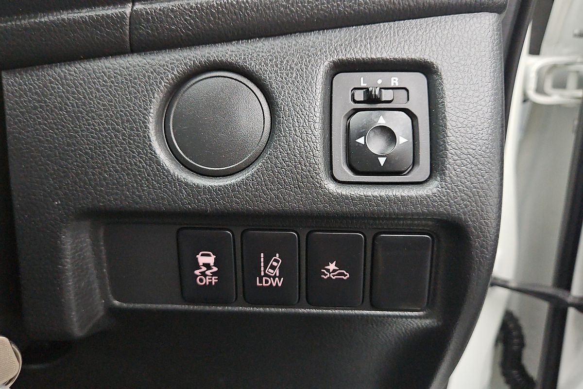 2022 Mitsubishi Triton GLX MR Rear Wheel Drive