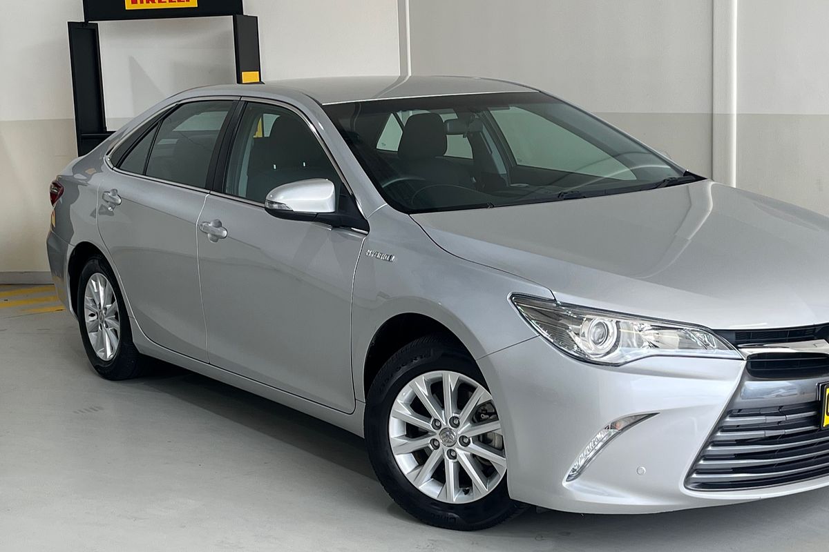 2016 Toyota Camry Altise AVV50R
