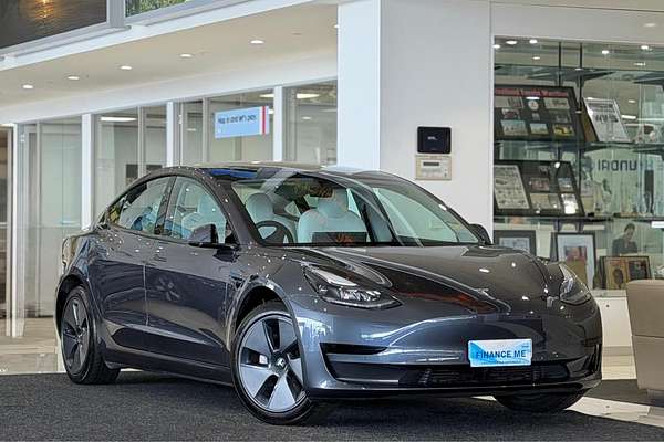 2023 Tesla Model 3 Rear-Wheel Drive