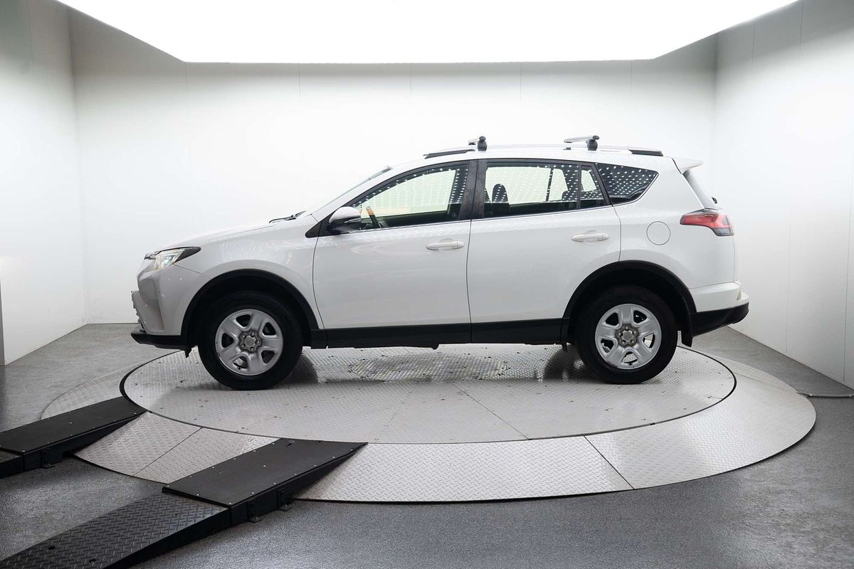 2015 Toyota RAV4 GX ZSA42R