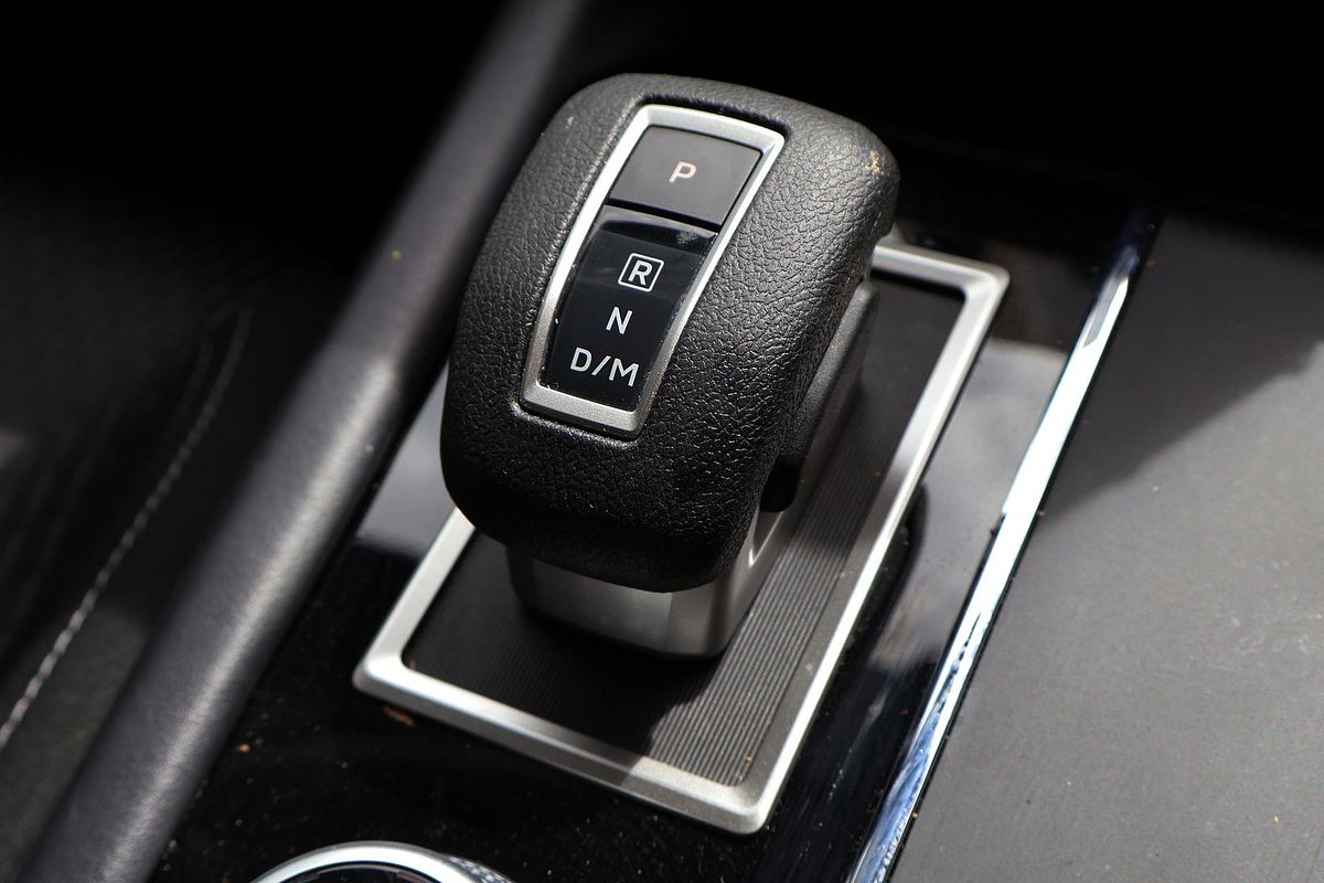 2024 Mitsubishi Outlander ES ZM