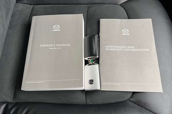 2022 Mazda CX-5 Touring KF Series thumb-19