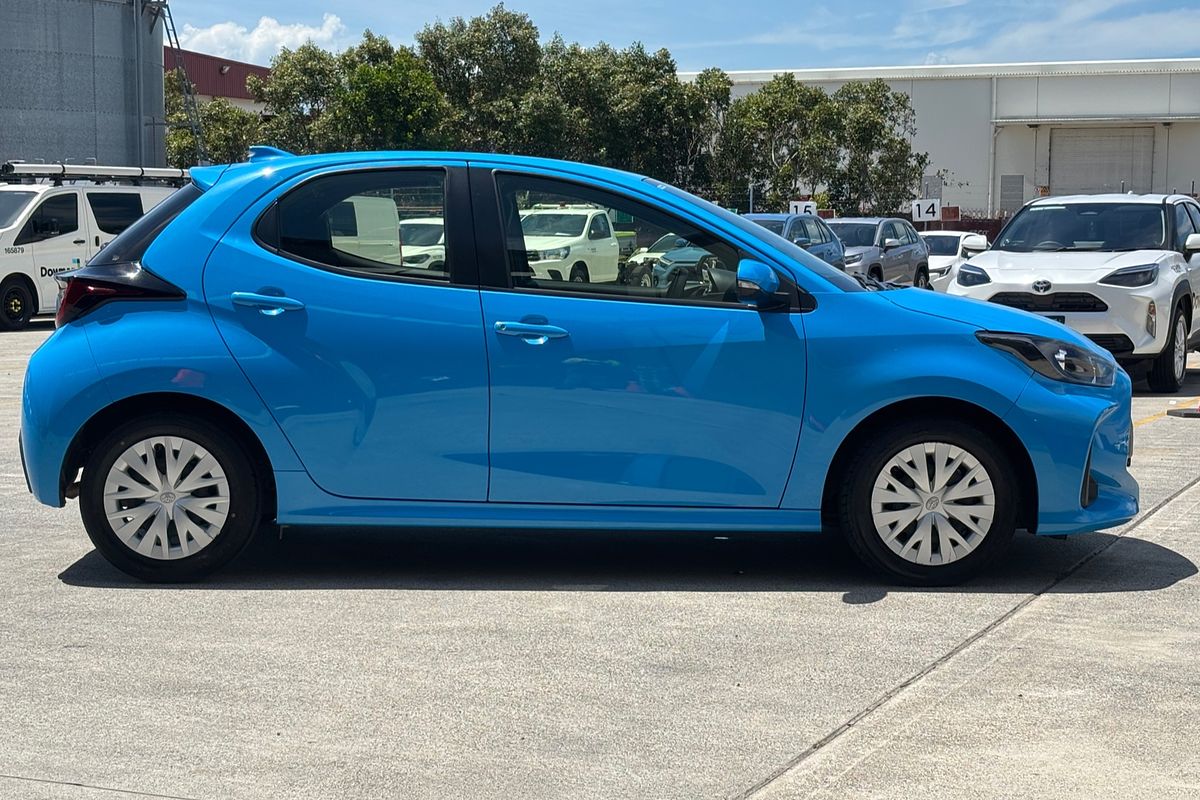 2022 Toyota Yaris Ascent Sport MXPA10R