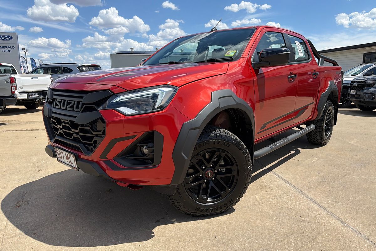 2024 Isuzu D-MAX BLADE 4X4