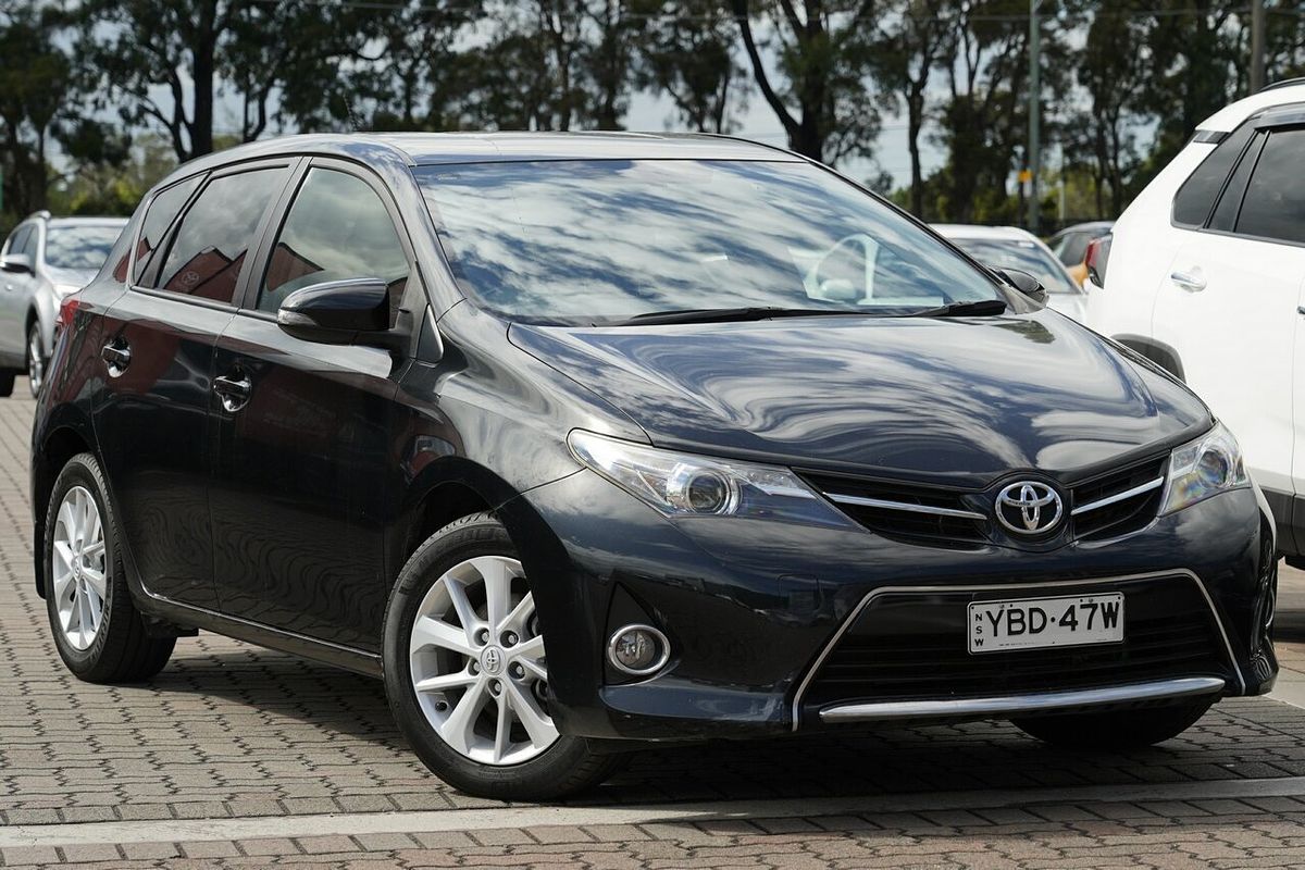 2013 Toyota Corolla Ascent ZRE182R