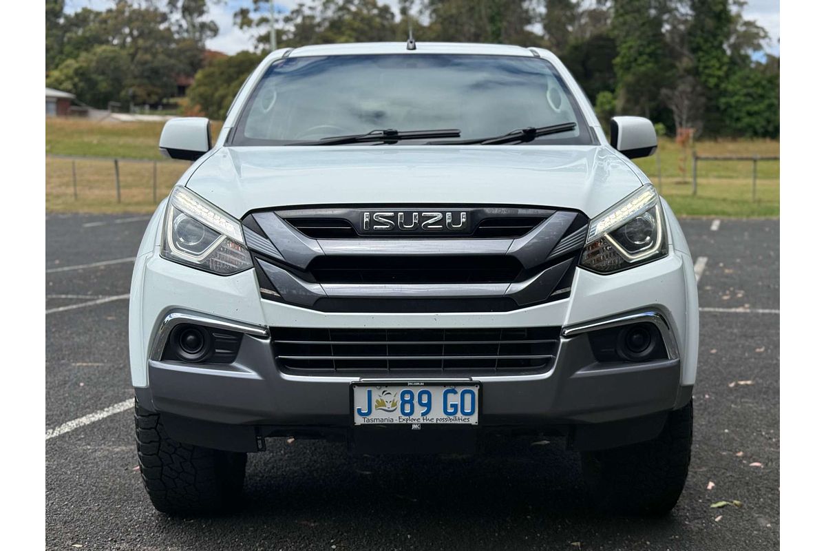 2020 Isuzu MU-X LS-M