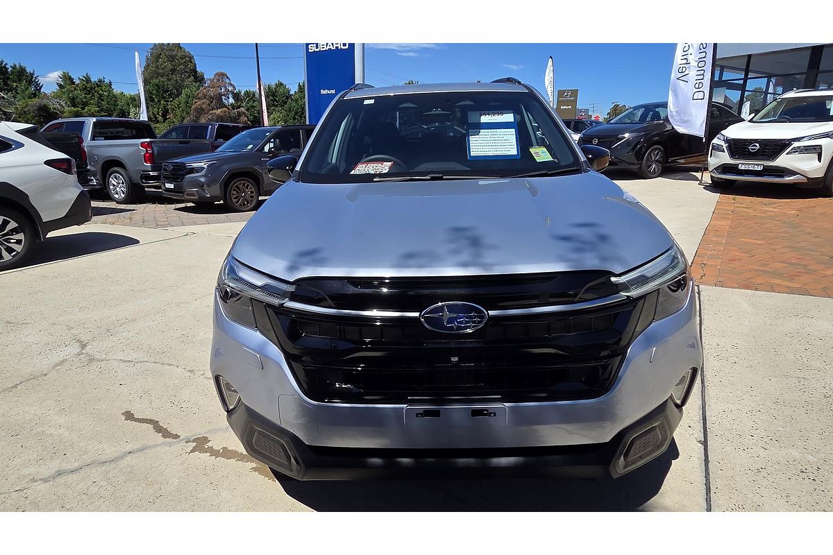 2025 Subaru Forester Hybrid Touring S6