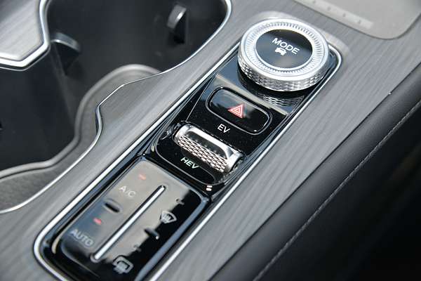 2025 Chery Tiggo 8 Super Hybrid Urban T31 thumb-12