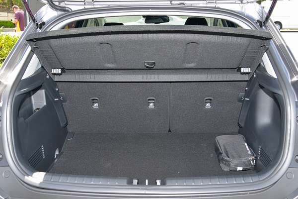 2025 Kia Stonic GT-Line YB PE2 thumb-18