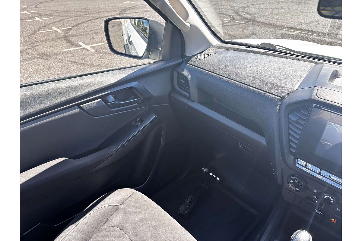 2022 Isuzu D-MAX SX 4X4