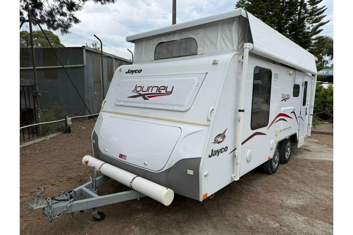 2015 Jayco Journey 17.55-8
