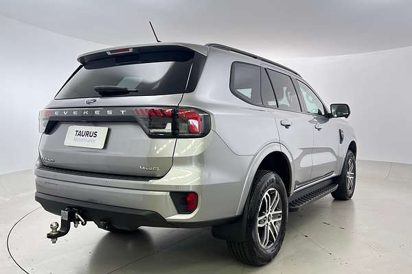 2024 Ford Everest Trend 2.0L thumb-4