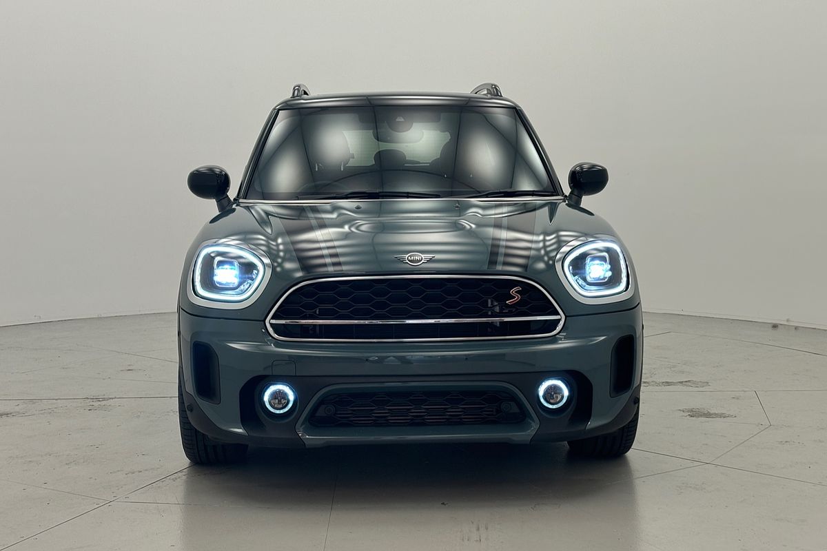 2022 MINI Countryman Cooper S MINI Yours F60 LCI