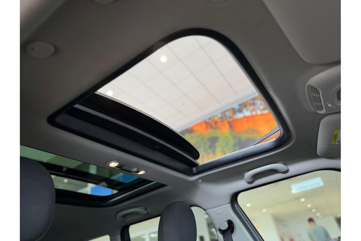 2016 MINI Clubman Cooper F54