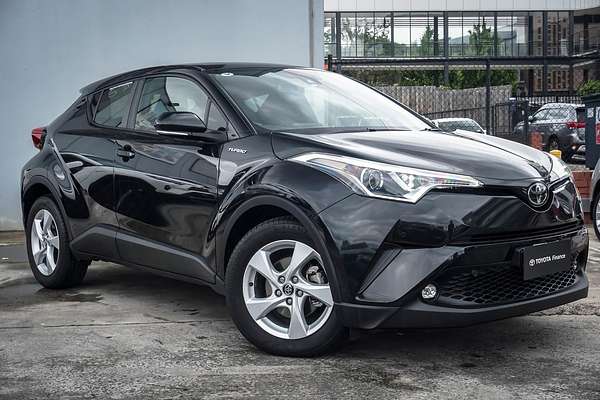 2017 Toyota C-HR NGX10R